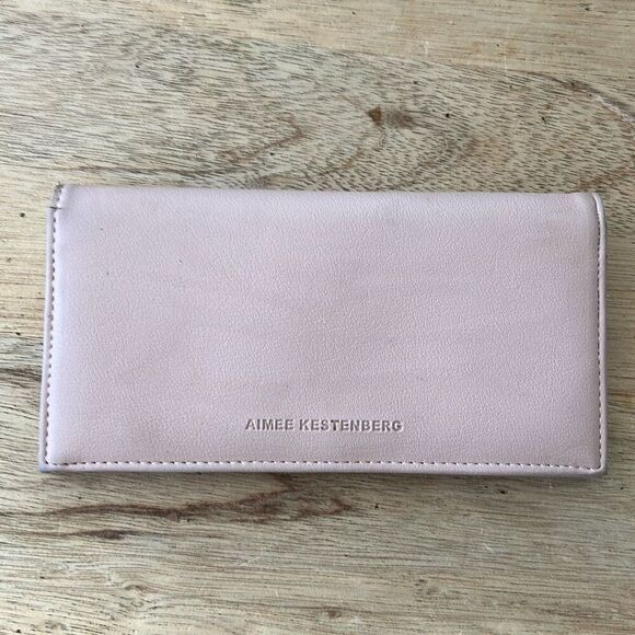 Kate spade blush wallet. - Picture 1 of 6